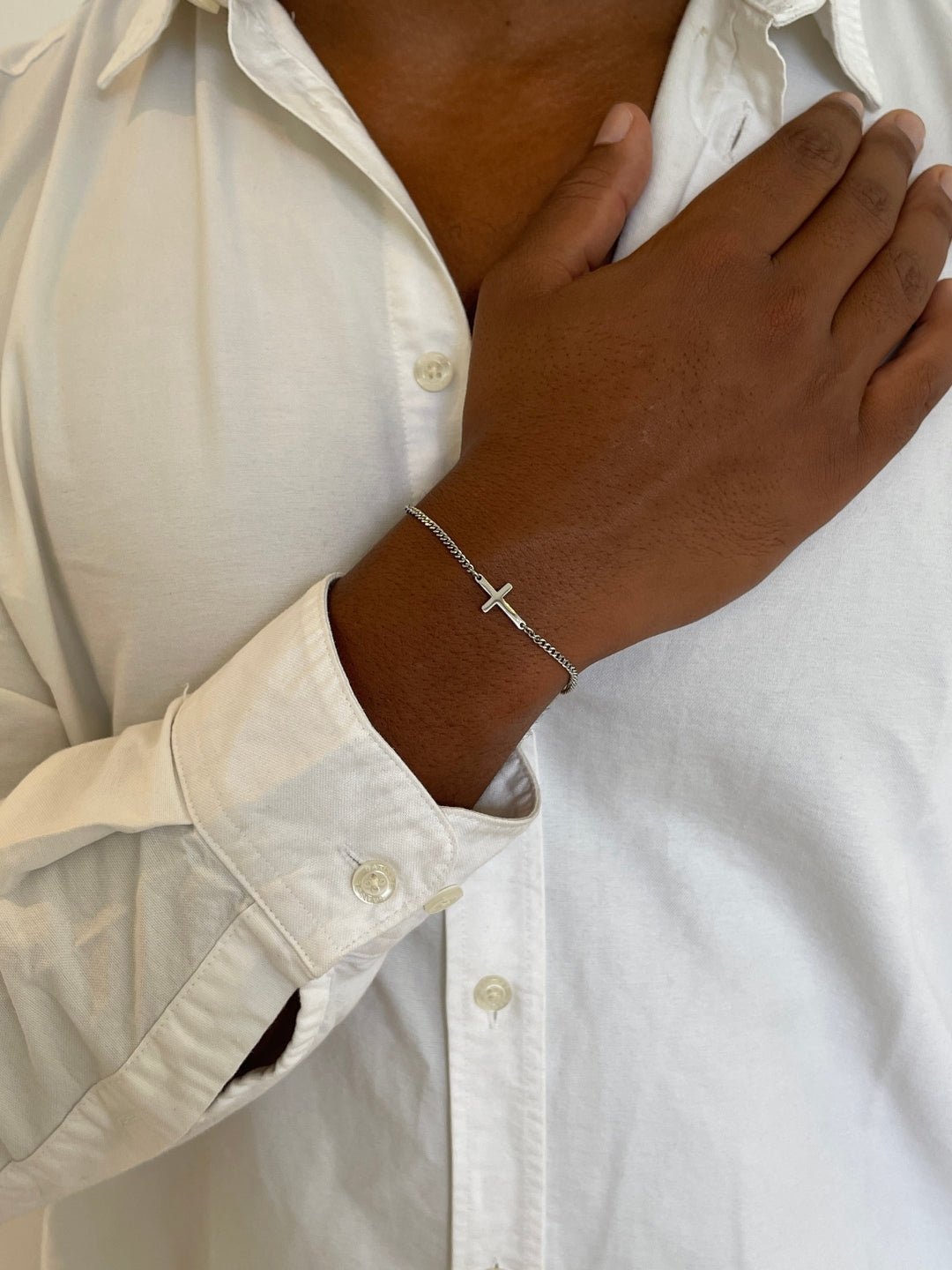 SAVA AMSTERDAM Pulsera con Cruz de Acero Inoxidable Plateada